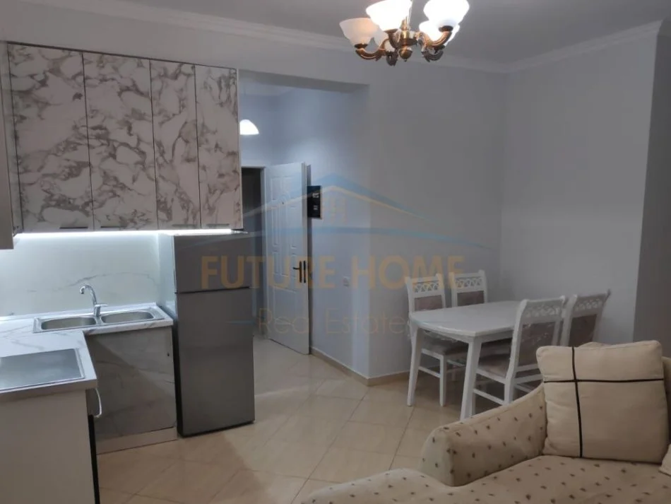 Tirane, shes 2+1 Kati 1, 55 m² 103.000 € (Porcelan)