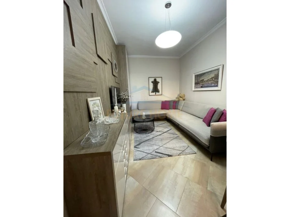 Tirane, shitet apartament 1+1 Kati 0, 46 m² 90.000 € (Don Bosco)