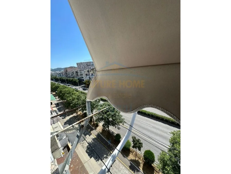 Tirane, jepet me qera apartament 1+1 Kati 5, 58 m² 500 € (21 DHJETORI)