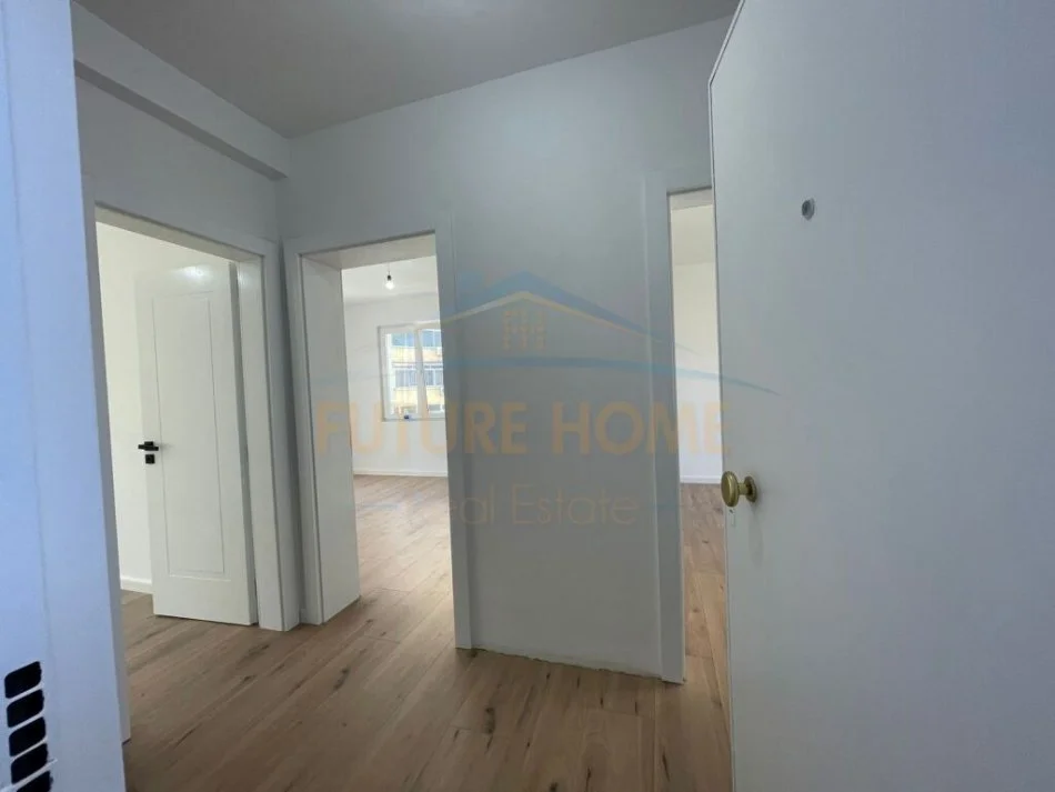 Tirane, shitet apartament 2+1 Kati 3, 61 m² 145.000 € (Mine Peza)