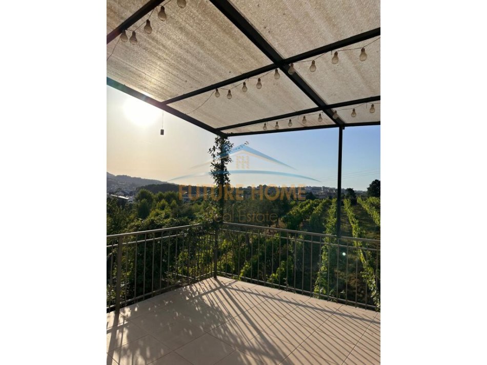 Tirane, jepet me qera Vile 3 Katshe , 1.600 €