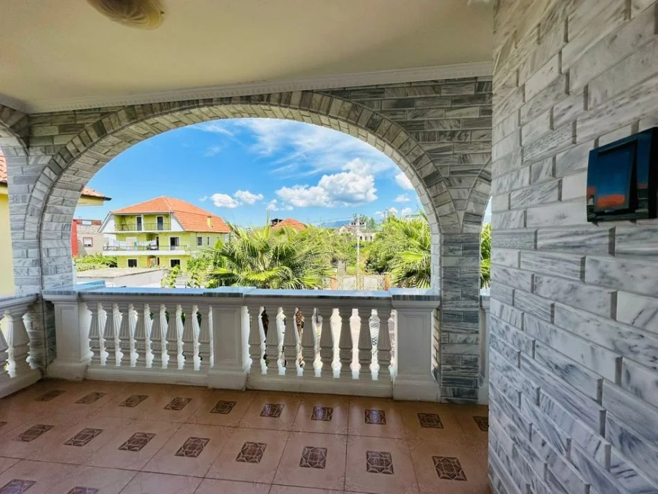 Tirane, shitet 3 Katshe Kati 1, 500 m² 450.000 € (Fushe Mezez)