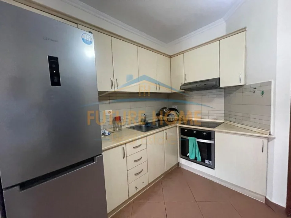 Tirane, shitet apartament 1+1 Kati 1, 60 m² 88.000 € (5 MAJI)
