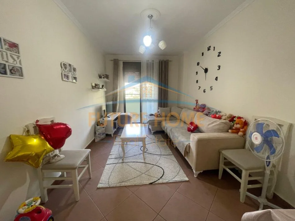 Tirane, shitet apartament 1+1 Kati 1, 60 m² 88.000 € (5 MAJI)