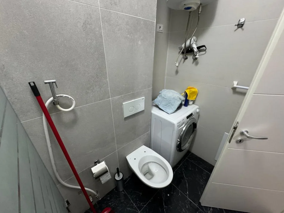 Durres, shitet apartament 2+1 Kati 0, 72 m² 270.000 € (VALAMAR)