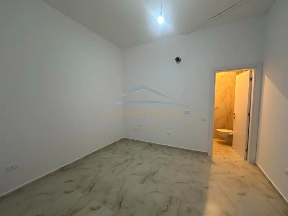 Tirane, jepet me qera garsonier Kati 1, 15 m² 300 € 