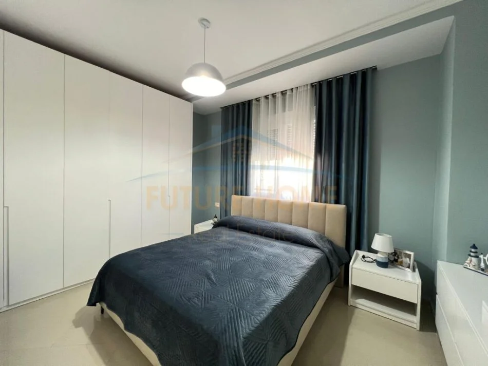 Durres, shitet apartament 2+1 Kati 7, 86 m² 120.000 € (Shkembi i Kavajes , Durres)
