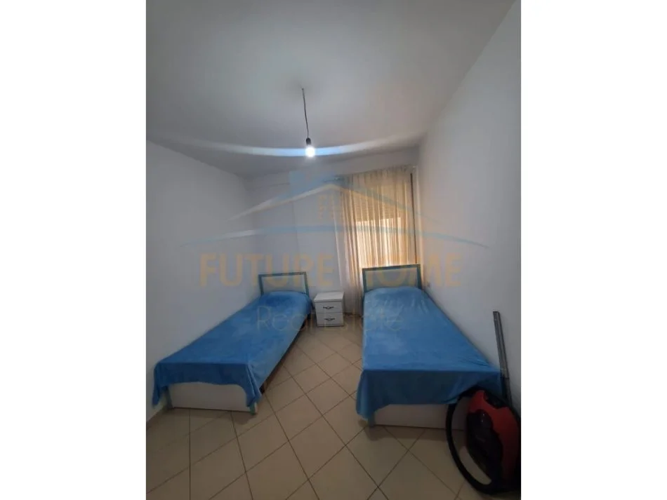 Tirane, jepet me qera apartament 2+1 Kati 6, 79 m² 400 € (Fresk)