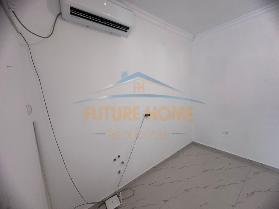Tirane, jepet me qera dyqan Kati 0, 27 m² 300 € (Rruga e Durresit)