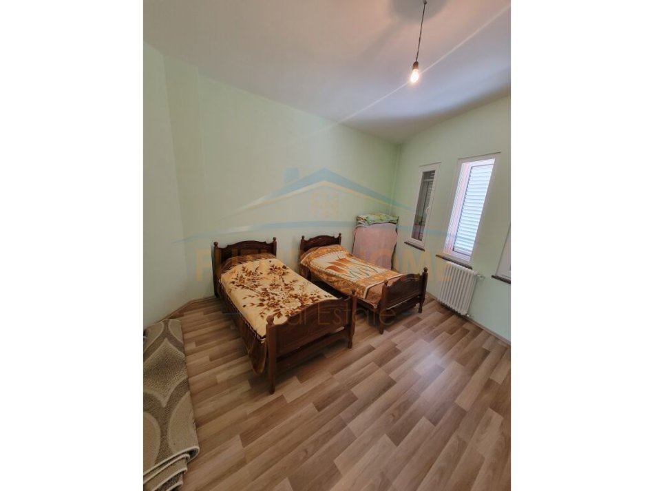 jepet me qera 3 Katshe Kati 3, 302 m² 800 € (Tufine)
