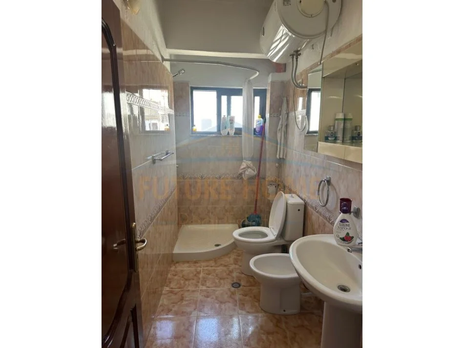 Durres, apartament 2+1+Ballkon Kati 4, 80 m² (tatimeve durres)