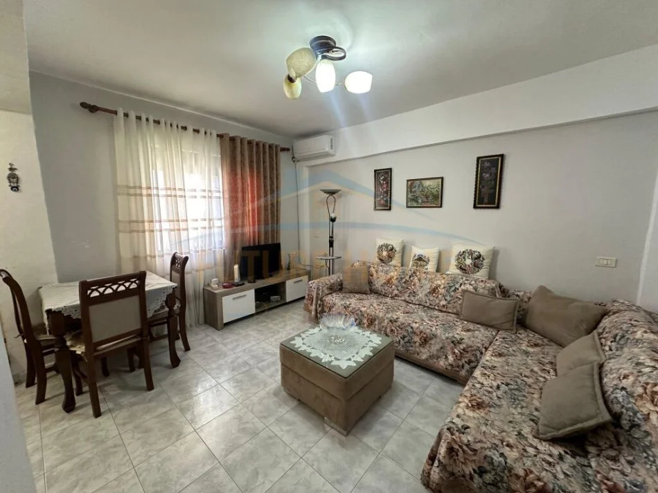 Durres, apartament 2+1+Ballkon Kati 4, 80 m² (tatimeve durres)