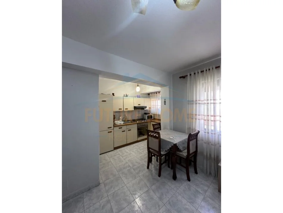 Durres, apartament 2+1+Ballkon Kati 4, 80 m² (tatimeve durres)