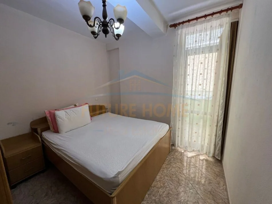 Durres, shitet apartament 1+1 Kati 6, 64 m² 65.000 € (Prane Shkolles "Bajram Curri", Durres)