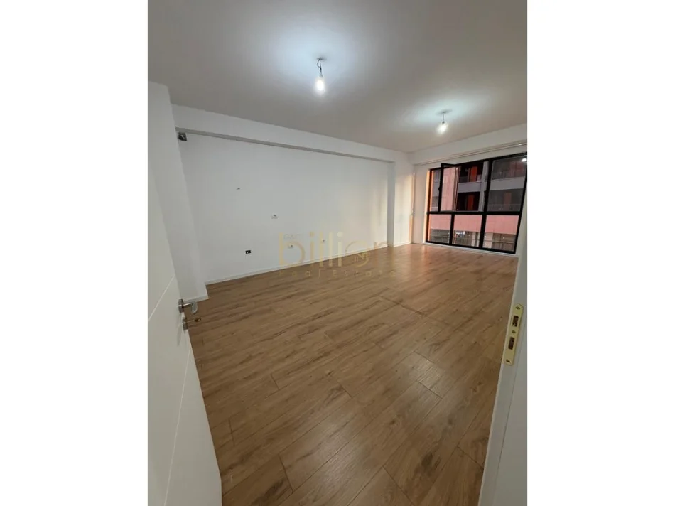 JEPET ME QIRA APARTAMENT 1+1 URBAN GATE,UNAZA E RE, 40,000 LEKE/MUAJ   Billion4983