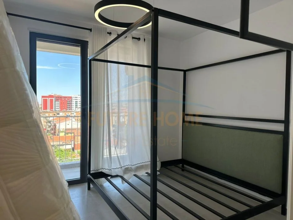 Tirane, jepet me qera apartament 1+1+Ballkon Kati 6, 500 m² 500 € (ASL 2)