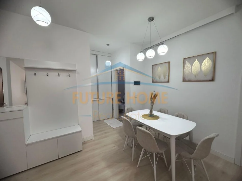 Tirane, jepet me qera apartament 2+1 Kati 3, 59 m² 450 € (Unaza e Re)