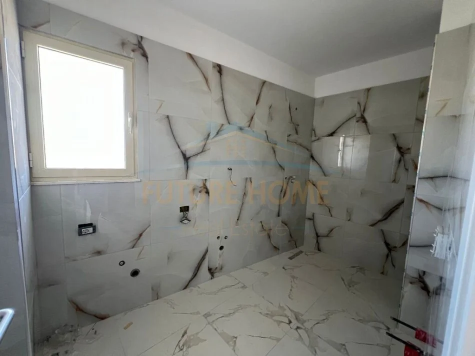 Durres, shitet apartament 1+1 Kati 3, 79 m² 79.000 € (Plazh Iliria, Durres)