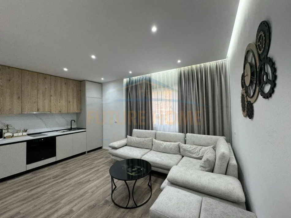 Tirane, jepet me qera apartament 2+1 Kati 2, 70 m² 800 € (RRUGA E BOGDANEVE)