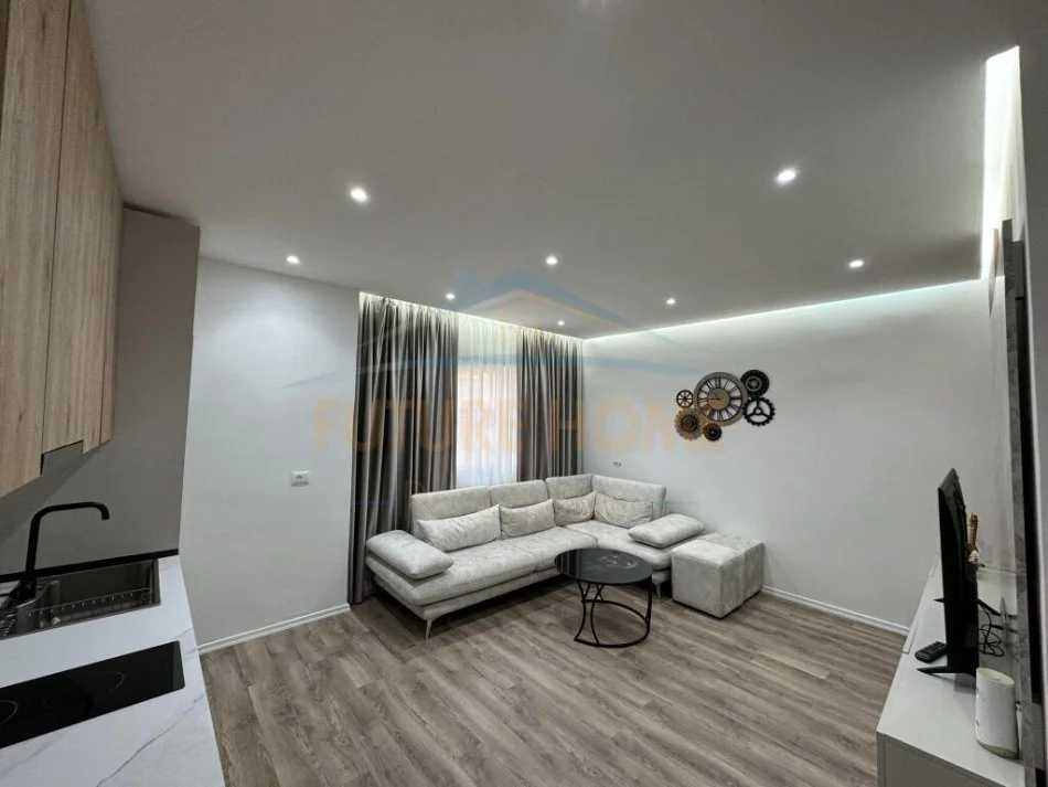 Tirane, jepet me qera apartament 2+1 Kati 2, 70 m² 800 € (RRUGA E BOGDANEVE)