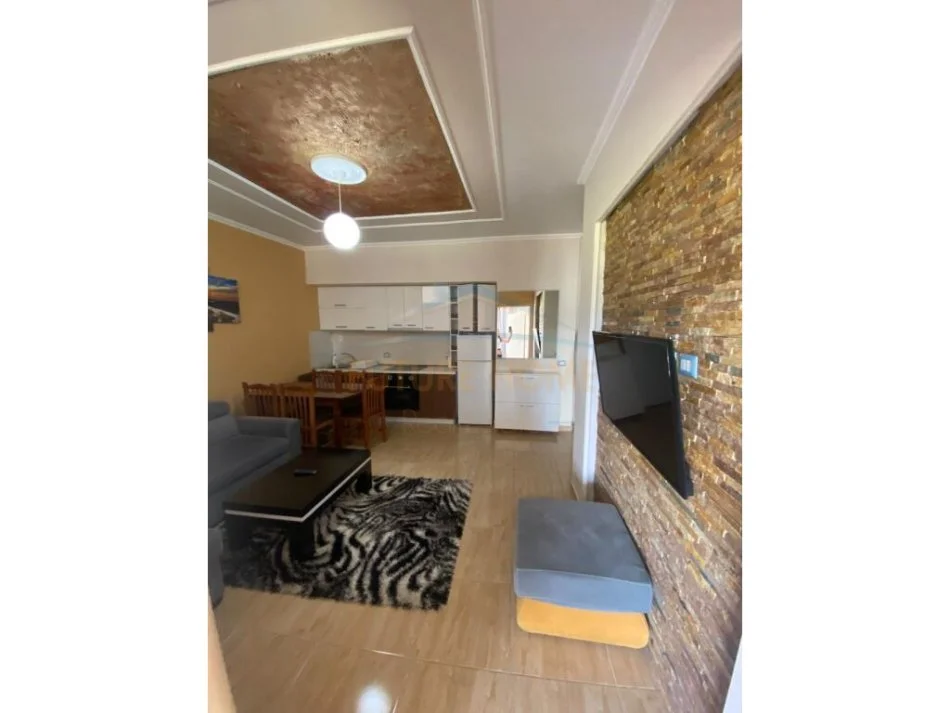 Qera, Apartament 2+1, Uji Ftohtë, Vlorë.RV42529