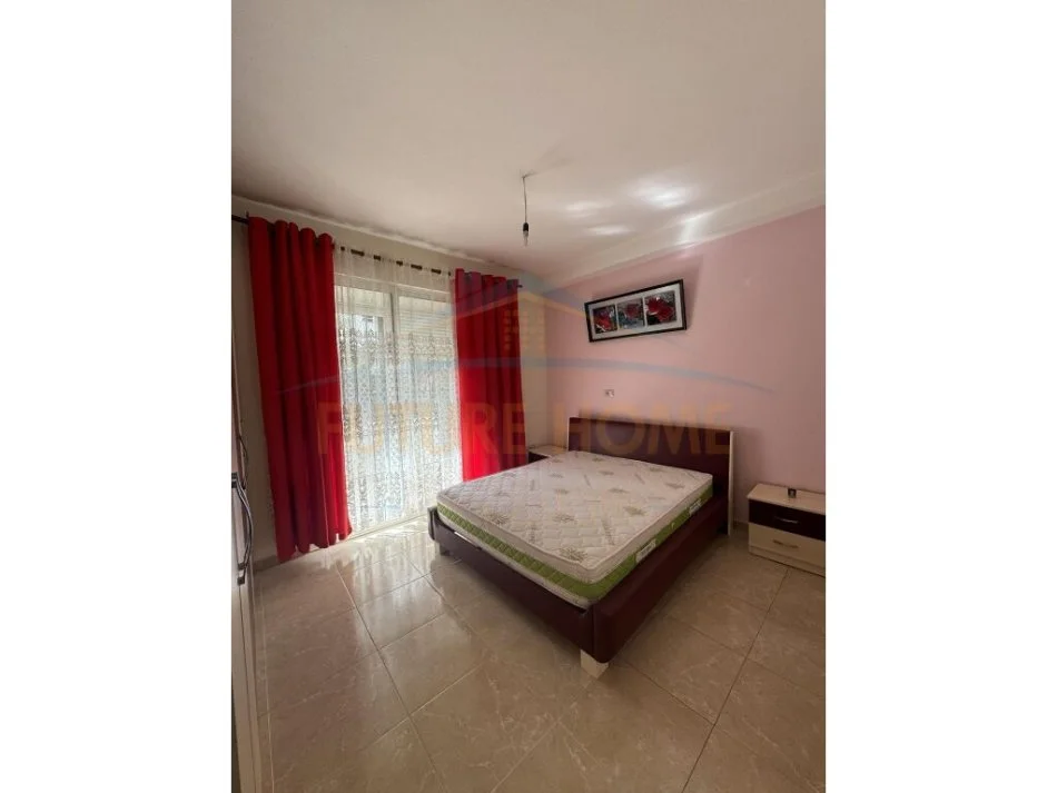 Tirane, jepet me qera apartament 2+1 , 100 m² 420 € (Fresk)