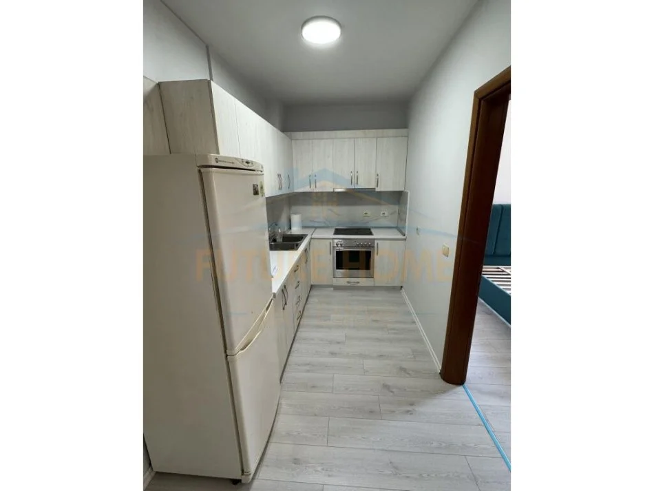 Tirane, shitet apartament 2+1 Kati 7, 84 m² 119.000 € (Unaza e Re)