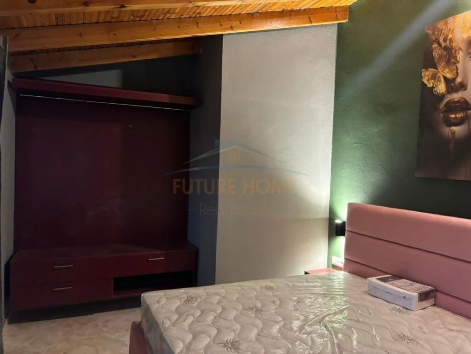 Sarande, shitet apartament 3+1 Kati 8, 178 m² 265.000 € (Sarande)