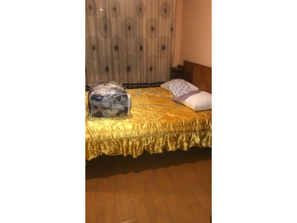 Tirane, jepet me qera apartament 2+1 Kati 4, 72 m² 470 € (BRRYLI)
