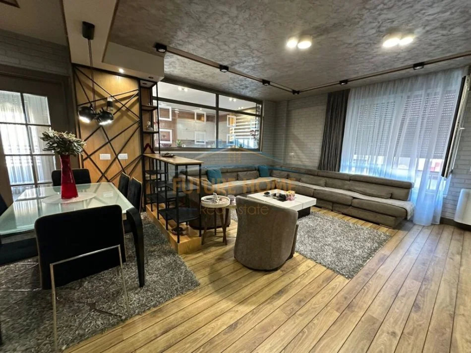 Tirane, jepet me qera apartament 2+1+Aneks+Ballkon Kati 3, 192 m² 1.900 € (Myslym Shyri)