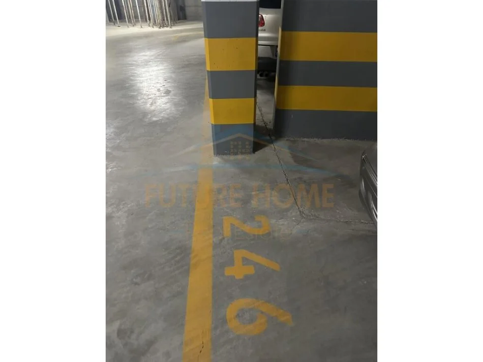 Tirane, jepet me qera apartament 2+1+Aneks+Ballkon Kati 5, 98 m² 500 € (Unaza e Re)