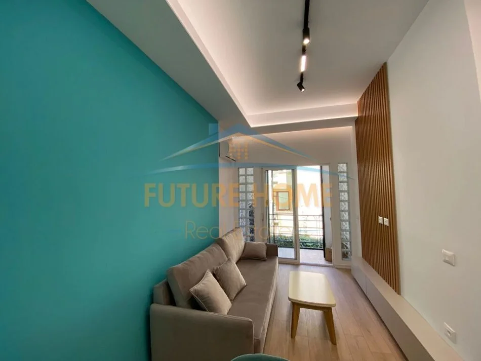 Tirane, jepet me qera apartament 1+1+Ballkon Kati 2, 48 m² 600 € (Kodra e Diellit)