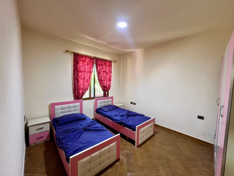 Tirane, jepet me qera shtepi 2+1 Kati 1, 300 m² 400 € (Shtëpi Private 1-Katëshe, “Unazë e Madhe.”, Tufinë)