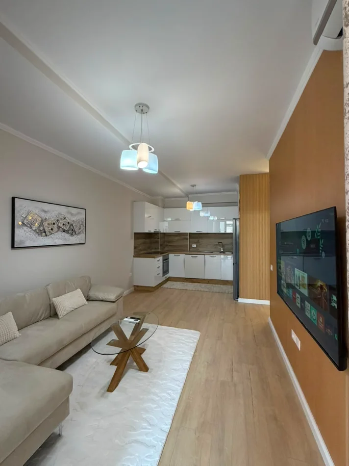Tirane, shitet apartament 1+1+Ballkon Kati 2, 58 m² 142.000 € (GOLDEN PARK SPITALI AMERIKAN 3)