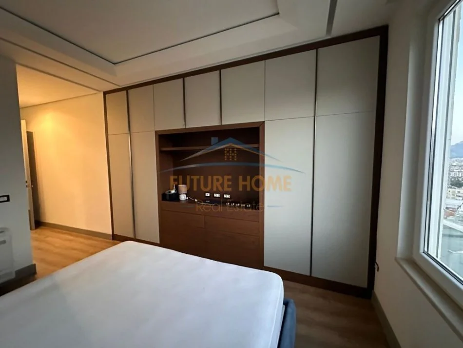 Tirane, jepet me qera apartament 2+1 Kati 2, 110 m² 800 € (Kopshti Botanik)