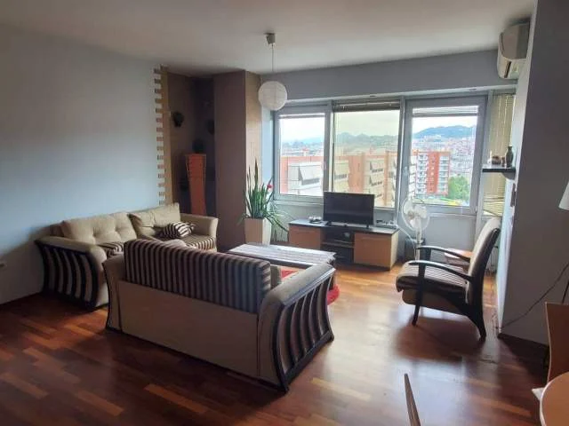 Tirane, jepet me qera apartament 2+1+A+BLK Kati 9, 110 m² 65.000 Leke (Rruga e Kavajes)