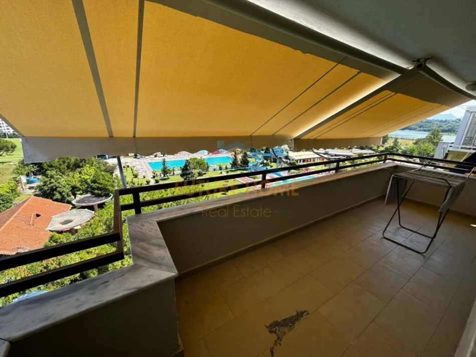 Tirane, jepet me qera apartament 2+1+Ballkon Kati 6, 140 m² 1.000 € (Liqeni Artificial)