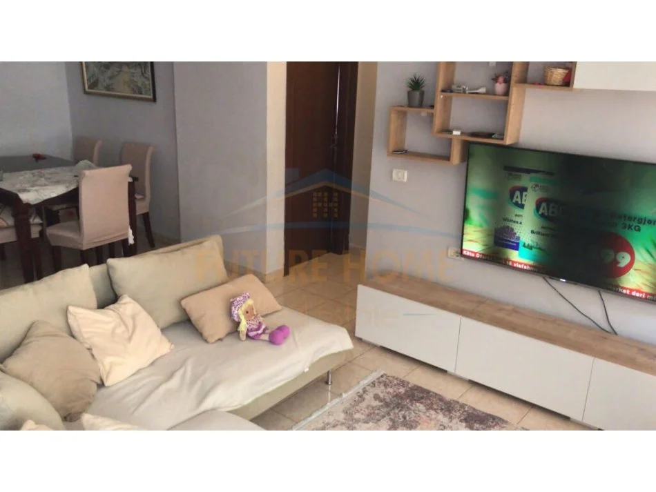 Tirane, shitet apartament 2+1 Kati 5, 82 m² 125.000 € (Ish Fusha Aviacionit)
