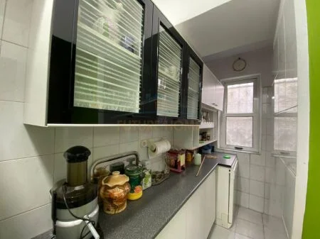Shitet Apartament 3+1, (Rruga Sitki Cico, Brryli, Tirane, AREA42738)