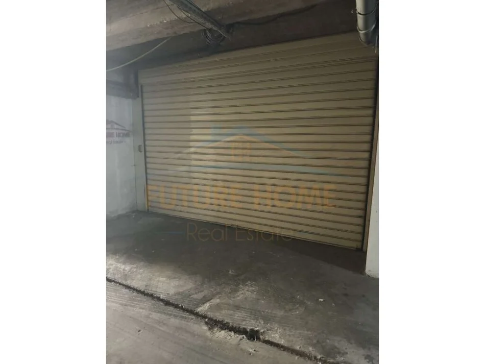 Tirane, shitet apartament 2+1+Ballkon Kati 4, 101 m² 145.000 € (Unaza e Re)