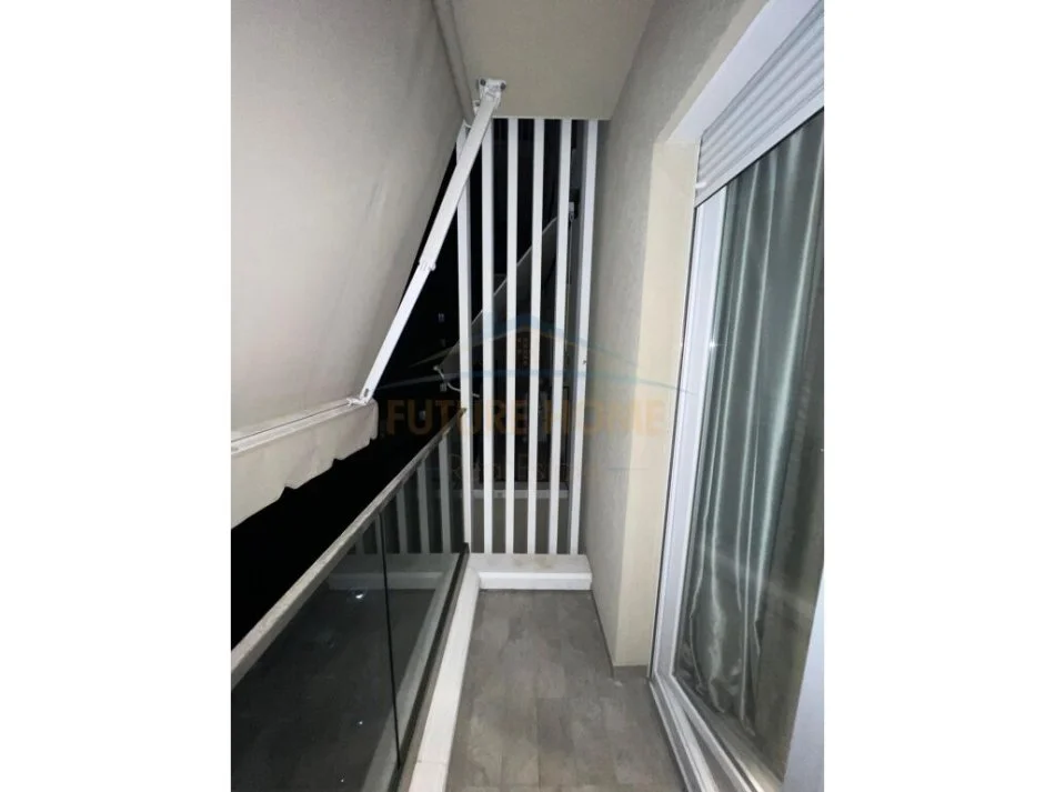 Tirane, jepet me qera apartament 2+1 Kati 6, 90 m² 650 € (DON BOSKO)