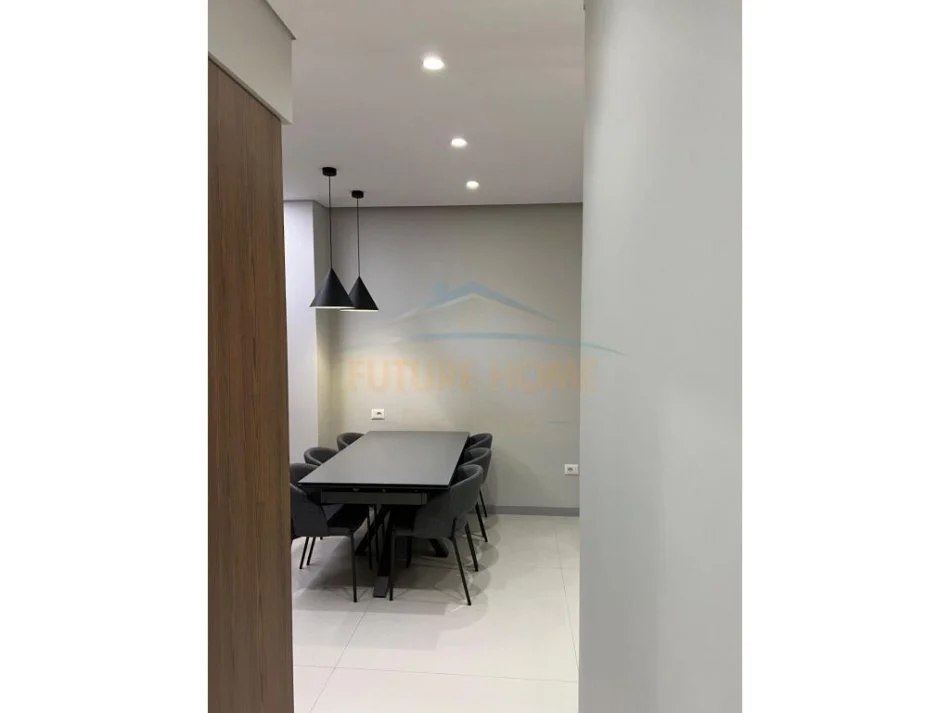 Tirane, jepet me qera apartament 2+1 Kati 6, 90 m² 650 € (DON BOSKO)