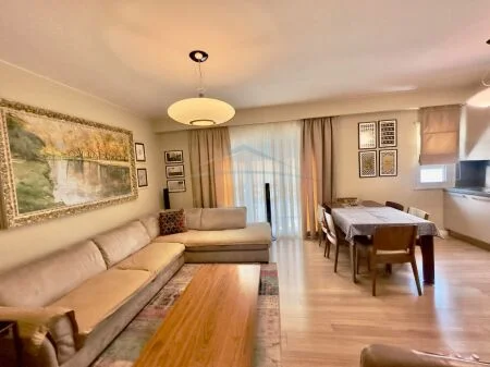 Shitje, Apartament 3+1+2, Rruga 5 Maji, Concord Center, Tiranë. AREA42880
