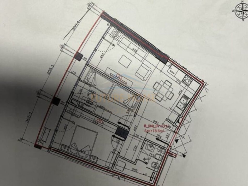 Tirane, jepet me qera Kati 4, 92 m² 1.200 € (Rrugen e Kosovarëve)