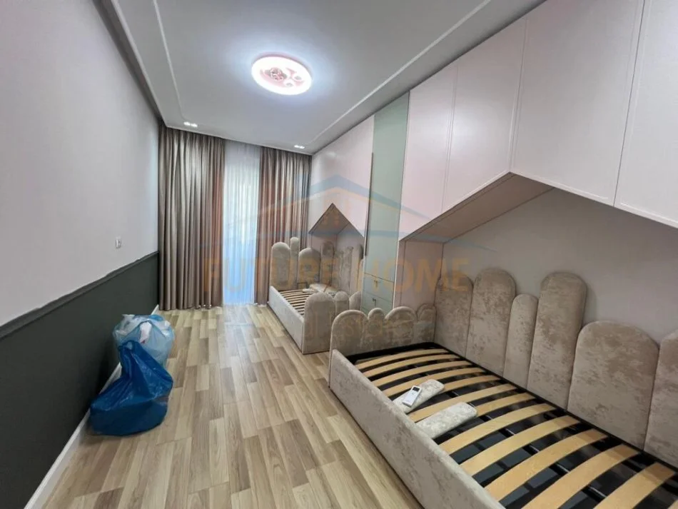 Tirane, shitet apartament 2+1 Kati 7, 116 m² 230.000 € (Unaza e re)