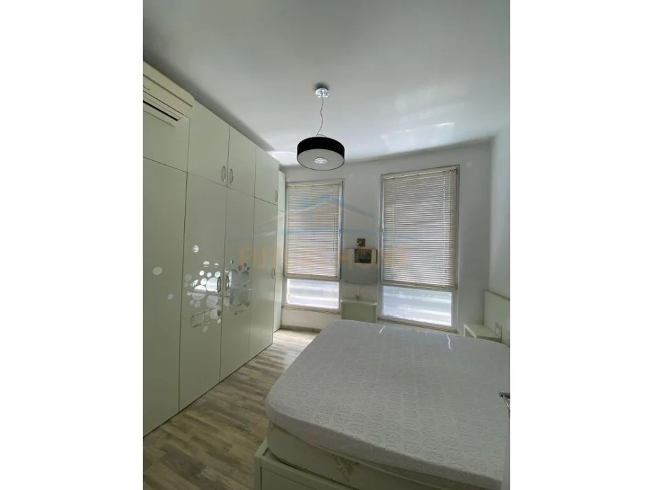 Tirane, jepet me qera 3+1 Kati 1, 107 m² 600 € (Kodra e Diellit)