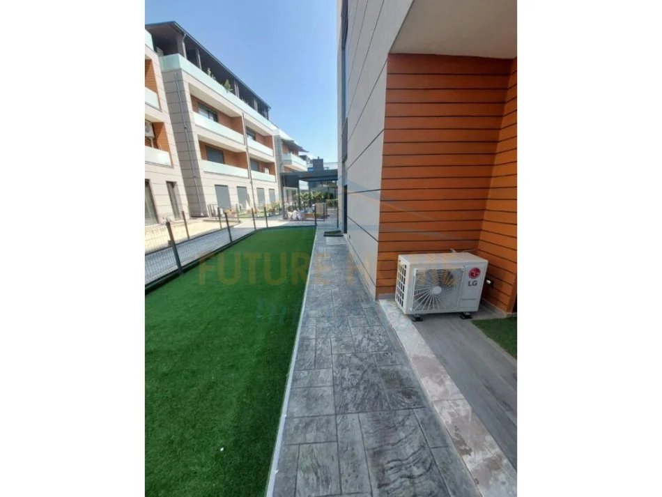 Tirane, shitet apartament 1+1 Kati 1, 74 m² 250.000 € (Teg ,Rezidenca Sofia)
