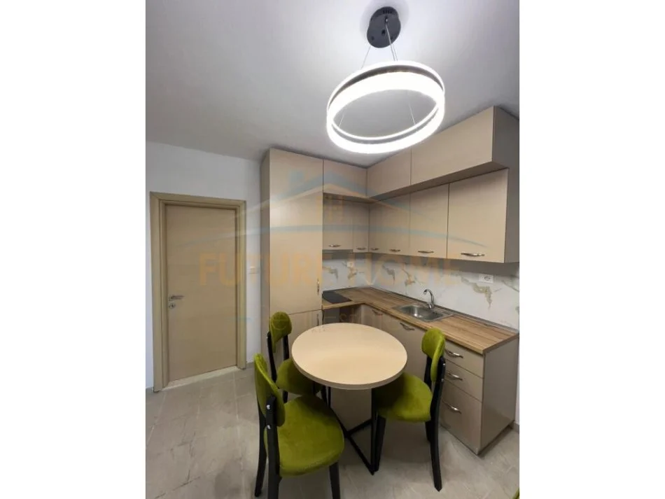 Durres, shitet apartament 1+1 Kati 7, 54 m² 68.000 € (Shkembi i Kavajes , Durres)