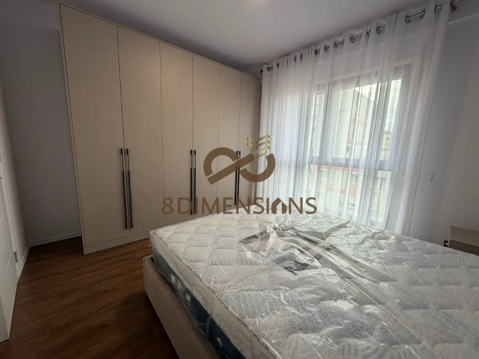 Tirane, jepet me qera apartament 1+1+Ballkon Kati 5, 120 m² 700 € (jordan misja)
