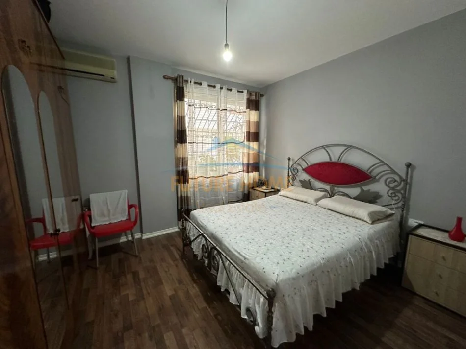 Tirane, shitet apartament 3+1 Kati 1, 116 m² 180.000 € (Kopshti Zoologjik)